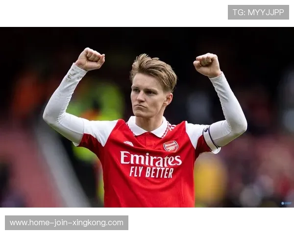 阿森纳厄德高任意球挑射进网令人叹服——从场上瞬感到训练哲学的全景解读 阿森纳厄德高任意球挑射进网令人叹服——从场上瞬感到训练哲学的全景解读